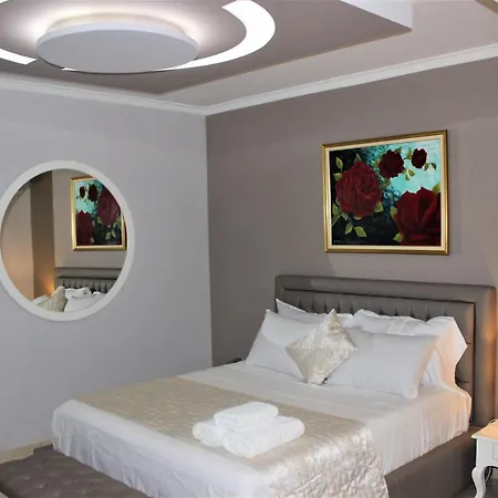 Hotel Luander *