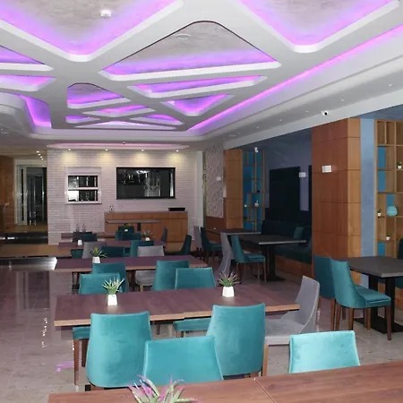 Luander Hotel Tirana